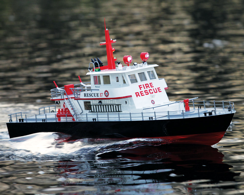 rc fire boat with working water pump